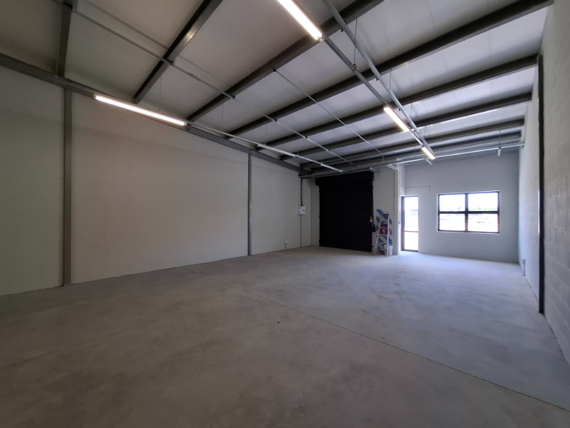 To Let commercial Property for Rent in Marconi Beam Industria Western Cape